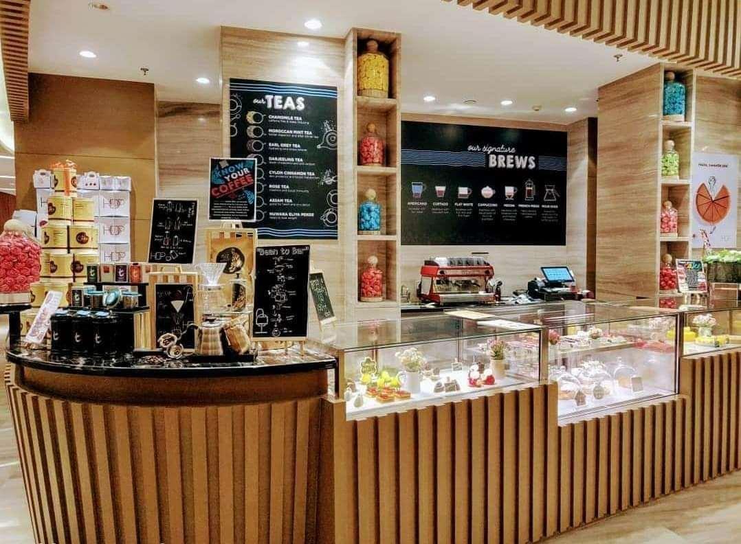 Hotel Doubletree By Hilton Ahmedabad Extérieur photo